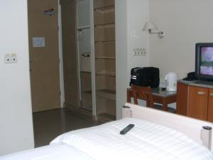 My first BNH room -- entry